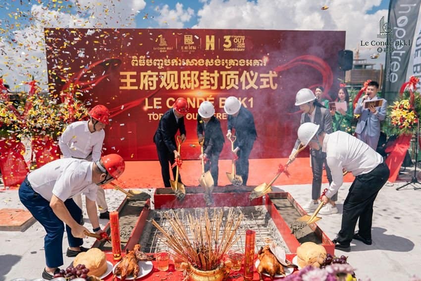 Le-Condé-BKK1-Tallest-Residential-Project-in-Central-Phnom-Penh-Successfully-Tops-Out-03
